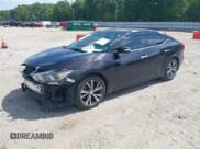 ✅ 2017 Nissan Maxima SR • VIN: 1N4AA6AP0HC371840 • Lot: 42236540. Wystawiony na IAAI z przebiegiem 137 587 mil. Bezpłatny archiwum sprzedaży aukcyjnych z USA i szczegółowy raport historii pojazdu na DreamBid. Zdjęcie 18.