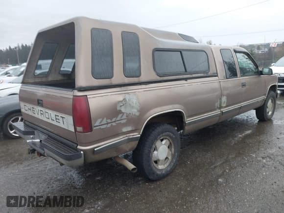 ✅ 1997 Chevrolet Silverado 1500 • VIN: 1GCEK19R8VE268781 • Lot: 43697229. Listed on IAAI with 178,527 mi. Free auction sales archive from the USA and detailed vehicle history report at DreamBid. Image 4.