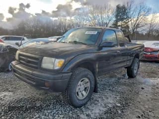 ✅ 2000 Toyota Tacoma • VIN: 5TEWN72N4YZ710849 • Lot: 95344145. Listed on Copart with 250,477 mi. Free auction sales archive from the USA and detailed vehicle history report at DreamBid. Image 1.