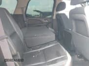 ✅ 2013 Chevrolet Tahoe Commercial • VIN: 1GNLC2E06DR273218 • Lot: 42459013. Wystawiony na IAAI z przebiegiem 181 495 mil. Bezpłatny archiwum sprzedaży aukcyjnych z USA i szczegółowy raport historii pojazdu na DreamBid. Zdjęcie 8.