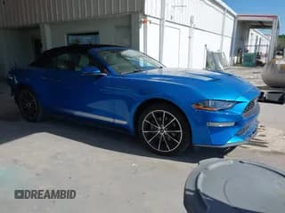 ✅ 2020 Ford Mustang EcoBoost Premium • VIN: 1FATP8UH4L5156790 • Lot: 43701894. Wystawiony na IAAI z przebiegiem 50 775 mil. Bezpłatny archiwum sprzedaży aukcyjnych z USA i szczegółowy raport historii pojazdu na DreamBid. Zdjęcie 1.