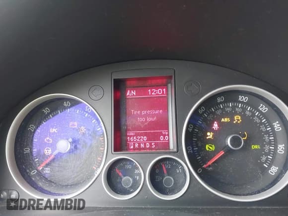 ✅ 2009 Volkswagen Golf GTI • VIN: WVWHV71K09W118136 • Lot: 43464146. Wystawiony na IAAI z przebiegiem 165 220 mil. Bezpłatny archiwum sprzedaży aukcyjnych z USA i szczegółowy raport historii pojazdu na DreamBid. Zdjęcie 7.