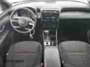 2024 Hyundai Santa Cruz SEL с VIN 5NTJBDDE8RH110825, выставлен на аукционе Copart как лот 43281405 с пробегом 18 132 миль миль и Списание • Salvage title. История ставок и продаж доступна на DreamBid. Изображение 8.