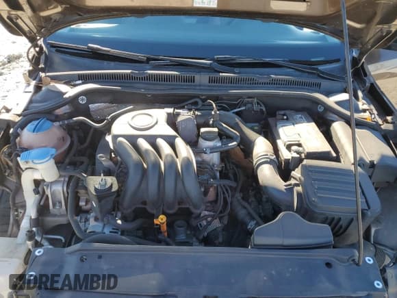 ✅ 2013 Volkswagen Jetta • VIN: 3VW2K7AJ3DM271881 • Лот: 90666675. Опубликован ранее на Copart с пробегом 186 249 миль. Бесплатный доступ к архиву аукционных продаж из США и подробный отчёт об истории автомобиля на DreamBid. Изображение 11.