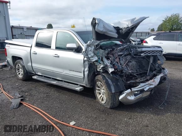 ✅ 2015 Chevrolet Silverado 1500 LT • VIN: 3GCUKREC9FG525937 • Лот: 43472320. Опубликован ранее на IAAI с пробегом Не указан. Бесплатный доступ к архиву аукционных продаж из США и подробный отчёт об истории автомобиля на DreamBid. Изображение 1.