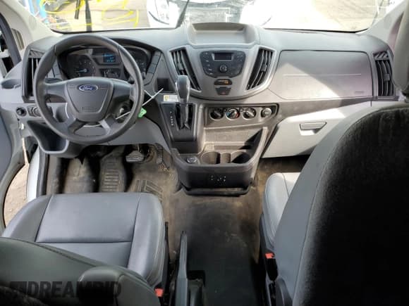 ✅ 2017 Ford Transit • VIN: 1FTYE9ZMXHKA20996 • Lot: 78607064. Listed on Copart with 84,166 mi. Free auction sales archive from the USA and detailed vehicle history report at DreamBid. Image 8.