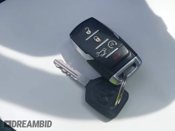 ✅ 2021 Ram 1500 Laramie • VIN: 1C6SRFJT2MN568292 • Lot: 42831621. Listed on IAAI with 81,902 mi. Free auction sales archive from the USA and detailed vehicle history report at DreamBid. Image 11.