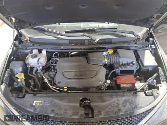 ✅ 2021 Chrysler Voyager LXi • VIN: 2C4RC1DG3MR551353 • Lot: 89851315. Wystawiony na Copart z przebiegiem 112 278 mil. Bezpłatny archiwum sprzedaży aukcyjnych z USA i szczegółowy raport historii pojazdu na DreamBid. Zdjęcie 12.