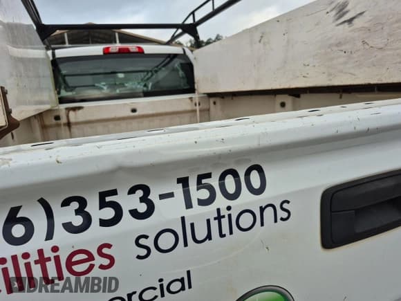 ✅ 2016 Chevrolet Silverado 2500HD Work Truck • VIN: 1GC0CUEG1GZ209046 • Lot: 42725357. Wystawiony na IAAI z przebiegiem 191 273 mil. Bezpłatny archiwum sprzedaży aukcyjnych z USA i szczegółowy raport historii pojazdu na DreamBid. Zdjęcie 1.