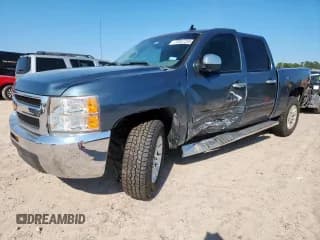 ✅ 2012 Chevrolet Silverado 1500 LS • VIN: 3GCPCREA9CG157053 • Lot: 72037255. Listed on Copart with 240,289 mi. Free auction sales archive from the USA and detailed vehicle history report at DreamBid. Image 1.