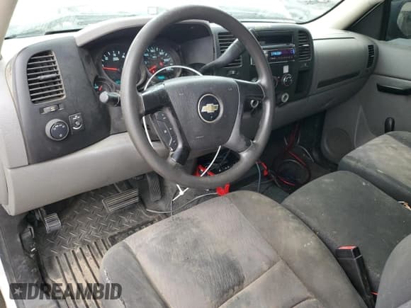 ✅ 2013 Chevrolet Silverado 1500 Work Truck • VIN: 1GCNCPEA3DZ371601 • Lot: 76771894. Listed on Copart with 256,402 mi. Free auction sales archive from the USA and detailed vehicle history report at DreamBid. Image 8.