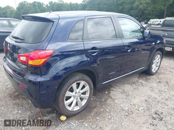 ✅ 2012 Mitsubishi Outlander SE • VIN: JA4AP4AU8CZ000699 • Lot: 42865683. Listed on IAAI with 100,644 mi. Free auction sales archive from the USA and detailed vehicle history report at DreamBid. Image 4.