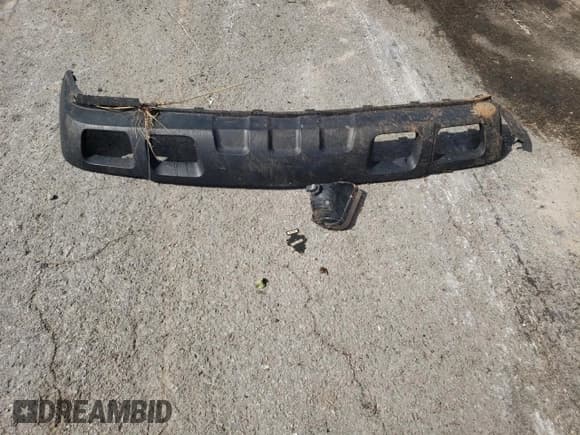 ✅ 2007 Chevrolet Silverado 1500 Work Truck • VIN: 1GCEC19XX7Z108229 • Lot: 84240575. Listed on Copart with 257,709 mi. Free auction sales archive from the USA and detailed vehicle history report at DreamBid. Image 12.