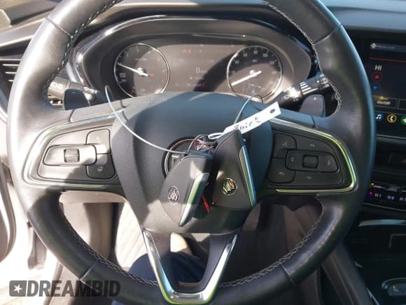 ✅ 2021 Buick Envision Preferred • VIN: LRBAZLR40MD082794 • Lot: 43642632. Listed on IAAI with 86,829 mi. Free auction sales archive from the USA and detailed vehicle history report at DreamBid. Image 11.