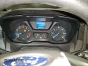 ✅ 2018 Ford Transit • VIN: 1FDYR2CM0JKA75589 • Lot: 48477245. Wystawiony na Copart z przebiegiem 65 267 mil. Bezpłatny archiwum sprzedaży aukcyjnych z USA i szczegółowy raport historii pojazdu na DreamBid. Zdjęcie 9.