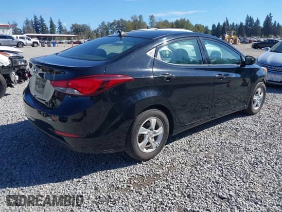 2014 Hyundai Elantra SE with VIN 5NPDH4AE8EH533381, listed as a IAAI auction lot 43311361 with 139,604 mi miles and . Bid and sale history available at DreamBid. Image 4.