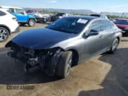 ✅ 2022 Lexus ES 350 • VIN: 58ADZ1B13NU121449 • Лот: 43664499. Опубликован ранее на IAAI с пробегом 26 487 миль. Бесплатный доступ к архиву аукционных продаж из США и подробный отчёт об истории автомобиля на DreamBid. Изображение 2.