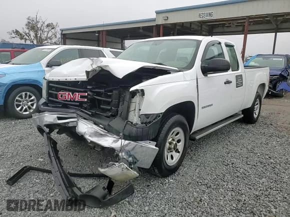 ✅ 2013 GMC Sierra 1500 • VIN: 1GTR1TEA0DZ212549 • Lot: 85760464. Wystawiony na Copart z przebiegiem 92 298 mil. Bezpłatny archiwum sprzedaży aukcyjnych z USA i szczegółowy raport historii pojazdu na DreamBid. Zdjęcie 13.