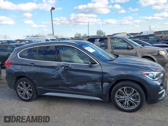 ✅ 2017 BMW X1 xDrive28i • VIN: WBXHT3Z36H4A58469 • Лот: 43559420. Опубликован ранее на IAAI с пробегом 76 569 миль. Бесплатный доступ к архиву аукционных продаж из США и подробный отчёт об истории автомобиля на DreamBid. Изображение 6.