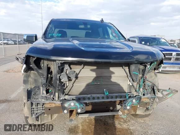 2022 Chevrolet Silverado 1500 LT z VIN 1GCPWCED7NZ123212, wystawiony jako IAAI lot #42823989 z przebiegiem 79 092 mil mil oraz . Historia ofert i sprzedaży dostępna na DreamBid. Obrazek 6.