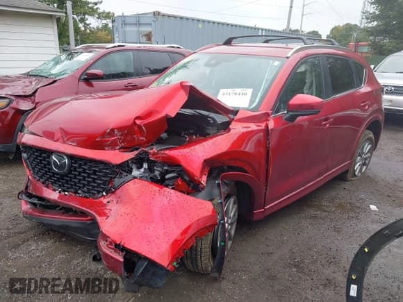 ✅ 2024 Mazda CX-5 S Select • VIN: JM3KFBBL0R0481334 • Lot: 43178440. Wystawiony na IAAI z przebiegiem 8 757 mil. Bezpłatny archiwum sprzedaży aukcyjnych z USA i szczegółowy raport historii pojazdu na DreamBid. Zdjęcie 17.