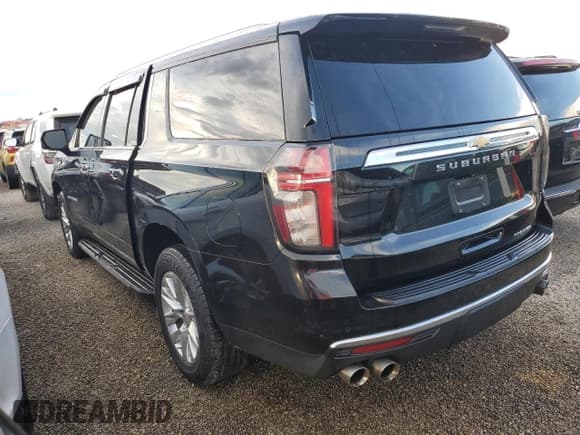 ✅ 2021 Chevrolet Suburban Premier • VIN: 1GNSCFKD9MR285700 • Lot: 73757514. Wystawiony na Copart z przebiegiem 149 445 mil. Bezpłatny archiwum sprzedaży aukcyjnych z USA i szczegółowy raport historii pojazdu na DreamBid. Zdjęcie 2.