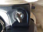 ✅ 2004 Lexus SC 430 • VIN: JTHFN48Y840057144 • Lot: 42276706. Wystawiony na IAAI z przebiegiem 226 478 mil. Bezpłatny archiwum sprzedaży aukcyjnych z USA i szczegółowy raport historii pojazdu na DreamBid. Zdjęcie 11.