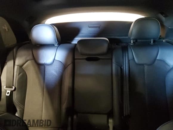 ✅ 2018 Audi SQ5 Premium Plus • VIN: WA1A4AFY5J2008963 • Lot: 91905055. Listed on Copart with 121,870 mi. Free auction sales archive from the USA and detailed vehicle history report at DreamBid. Image 10.