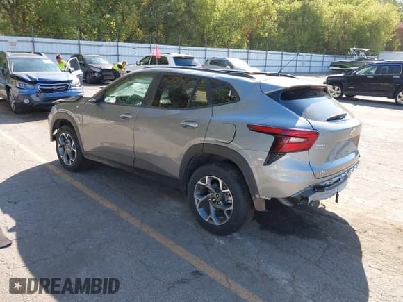 ✅ 2025 Chevrolet Trax LT • VIN: KL77LHEP7SC209700 • Лот: 43384513. Опубликован ранее на IAAI с пробегом 3 139 миль. Бесплатный доступ к архиву аукционных продаж из США и подробный отчёт об истории автомобиля на DreamBid. Изображение 3.