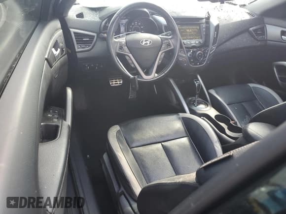 ✅ 2015 Hyundai Veloster Turbo • VIN: KMHTC6AE1FU216339 • Lot: 73859774. Wystawiony na Copart z przebiegiem 102 692 mil. Bezpłatny archiwum sprzedaży aukcyjnych z USA i szczegółowy raport historii pojazdu na DreamBid. Zdjęcie 8.