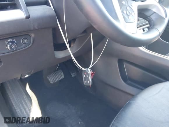 ✅ 2024 GMC Terrain SLT • VIN: 3GKALVEG1RL225417 • Lot: 41382024. Wystawiony na IAAI z przebiegiem 43 677 mil. Bezpłatny archiwum sprzedaży aukcyjnych z USA i szczegółowy raport historii pojazdu na DreamBid. Zdjęcie 11.