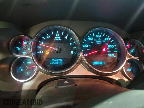 ✅ 2009 GMC Sierra 1500 • VIN: 1GTHC44K99E143963 • Лот: 46237435. Опубликован ранее на Copart с пробегом 463 492 миль. Бесплатный доступ к архиву аукционных продаж из США и подробный отчёт об истории автомобиля на DreamBid. Изображение 9.