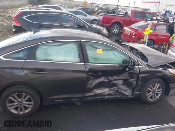 ✅ 2016 Hyundai Sonata SE • VIN: 5NPE24AF2GH371541 • Лот: 43440873. Опубликован ранее на IAAI с пробегом Не указан. Бесплатный доступ к архиву аукционных продаж из США и подробный отчёт об истории автомобиля на DreamBid. Изображение 12.