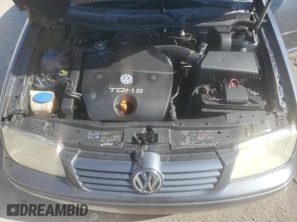 ✅ 2003 Volkswagen Jetta GL • VIN: 3VWRP69M13M180258 • Лот: 48476965. Опубликован ранее на Copart с пробегом 215 716 миль. Бесплатный доступ к архиву аукционных продаж из США и подробный отчёт об истории автомобиля на DreamBid. Изображение 11.