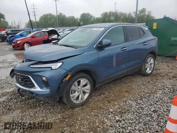 ✅ 2024 Buick Encore GX Preferred • VIN: KL4AMBSL3RB020878 • Лот: 55698935. Опубликован ранее на Copart с пробегом 3 822 миль. Бесплатный доступ к архиву аукционных продаж из США и подробный отчёт об истории автомобиля на DreamBid. Изображение 1.