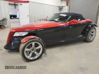 ✅ 1999 Plymouth Prowler • VIN: 1P3EW65G2XV502552 • Lot: 88120945. Wystawiony na Copart z przebiegiem 63 566 mil. Bezpłatny archiwum sprzedaży aukcyjnych z USA i szczegółowy raport historii pojazdu na DreamBid. Zdjęcie 1.