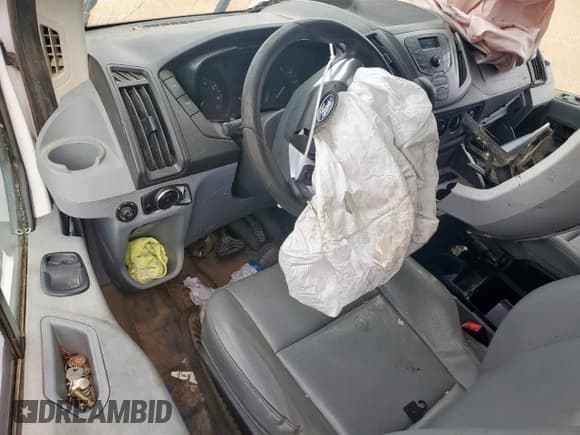 ✅ 2016 Ford Transit Cargo • VIN: 1FTYR2CG6GKB17724 • Лот: 58246195. Опубликован ранее на Copart с пробегом Не указан. Бесплатный доступ к архиву аукционных продаж из США и подробный отчёт об истории автомобиля на DreamBid. Изображение 8.