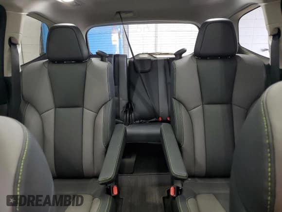 ✅ 2024 Subaru Ascent Onyx • VIN: 4S4WMAHDXR3412106 • Lot: 59010165. Listed on Copart with 16,903 mi. Free auction sales archive from the USA and detailed vehicle history report at DreamBid. Image 10.