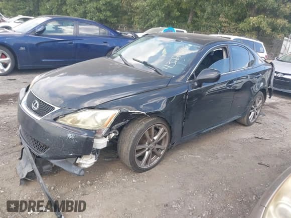 ✅ 2008 Lexus IS 250 • VIN: JTHBK262582067280 • Lot: 43224346. Wystawiony na IAAI z przebiegiem 151 593 mil. Bezpłatny archiwum sprzedaży aukcyjnych z USA i szczegółowy raport historii pojazdu na DreamBid. Zdjęcie 21.