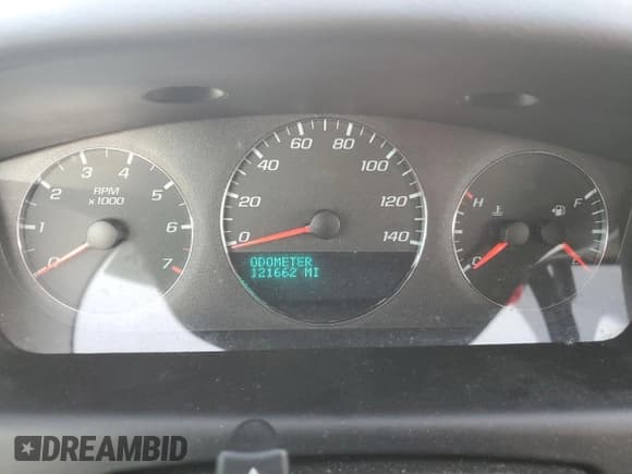 ✅ 2014 Chevrolet Impala LTZ • VIN: 2G1WC5E39E1152302 • Lot: 86253965. Listed on Copart with 121,662 mi. Free auction sales archive from the USA and detailed vehicle history report at DreamBid. Image 9.