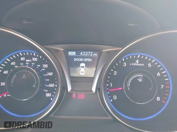 2015 Hyundai Genesis Coupe Ultimate с VIN KMHHU6KJ2FU127314, выставлен на аукционе IAAI как лот 41276461 с пробегом 43 372 миль миль и . История ставок и продаж доступна на DreamBid. Изображение 7.