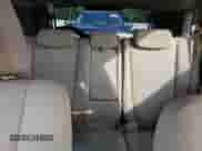 2009 Hyundai Tucson GLS z VIN KM8JM12B79U933957, wystawiony jako Copart lot #78263744 z przebiegiem 191 754 mil mil oraz Szkoda całkowita • Salvage title. Historia ofert i sprzedaży dostępna na DreamBid. Obrazek 10.