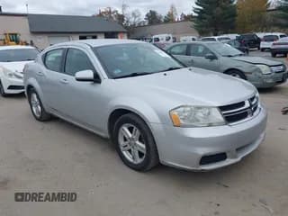 ✅ 2012 Dodge Avenger SXT • VIN: 1C3CDZCB5CN190506 • Лот: 43538277. Опубликован ранее на IAAI с пробегом 199 261 миль. Бесплатный доступ к архиву аукционных продаж из США и подробный отчёт об истории автомобиля на DreamBid. Изображение 1.
