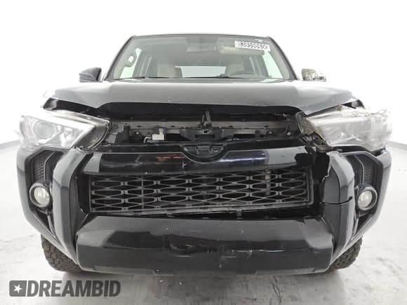 ✅ 2019 Toyota 4Runner SR5 • VIN: JTEZU5JR8K5196731 • Lot: 83859865. Listed on Copart with 178,118 mi. Free auction sales archive from the USA and detailed vehicle history report at DreamBid. Image 5.