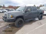 ✅ 2011 GMC Sierra 1500 SLT • VIN: 3GTP2WE34BG233134 • Lot: 43605444. Wystawiony na IAAI z przebiegiem 234 263 mil. Bezpłatny archiwum sprzedaży aukcyjnych z USA i szczegółowy raport historii pojazdu na DreamBid. Zdjęcie 2.