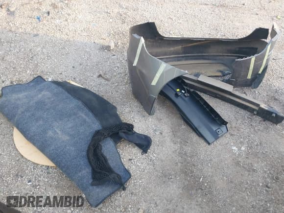 ✅ 2017 Nissan Maxima SL • VIN: 1N4AA6AP5HC427254 • Lot: 43343423. Listed on IAAI with 88,167 mi. Free auction sales archive from the USA and detailed vehicle history report at DreamBid. Image 12.