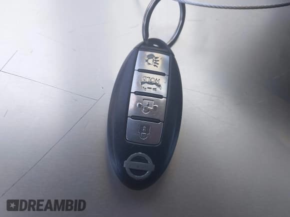 ✅ 2016 Nissan Sentra SV • VIN: 3N1AB7AP3GY212865 • Lot: 42650914. Wystawiony na IAAI z przebiegiem 226 173 mil. Bezpłatny archiwum sprzedaży aukcyjnych z USA i szczegółowy raport historii pojazdu na DreamBid. Zdjęcie 11.