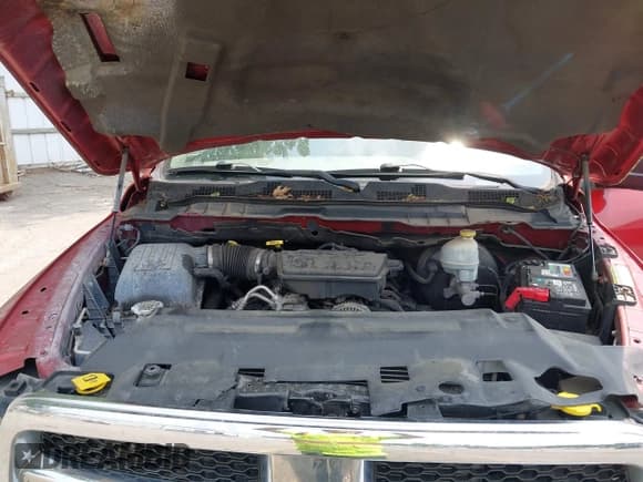 ✅ 2010 Dodge 1500 ST • VIN: 3D7JB1EPXAG111152 • Lot: 42423866. Wystawiony na IAAI z przebiegiem 186 107 mil. Bezpłatny archiwum sprzedaży aukcyjnych z USA i szczegółowy raport historii pojazdu na DreamBid. Zdjęcie 10.