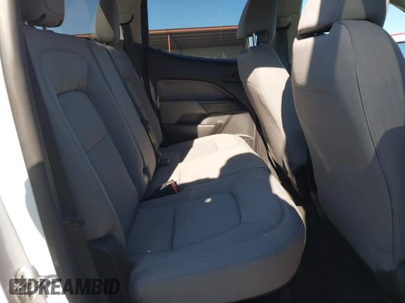 ✅ 2016 Chevrolet Colorado 2WD WT • VIN: 1GCGSBEA1G1268517 • Lot: 41884298. Listed on IAAI with 49,417 mi. Free auction sales archive from the USA and detailed vehicle history report at DreamBid. Image 8.