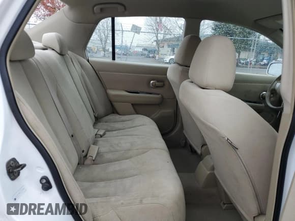 ✅ 2007 Nissan Versa SL • VIN: 3N1BC11E67L402475 • Лот: 84464734. Опубликован ранее на Copart с пробегом 62 399 миль. Бесплатный доступ к архиву аукционных продаж из США и подробный отчёт об истории автомобиля на DreamBid. Изображение 10.